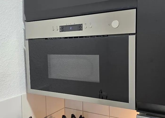 Design Luxus, Vollausstattung, 2 Min Hbf Duisburg, Betten, 2 55