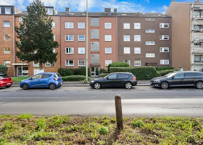 Design Luxus, Vollausstattung, 2 Min Hbf Duisburg, Betten, 2 55