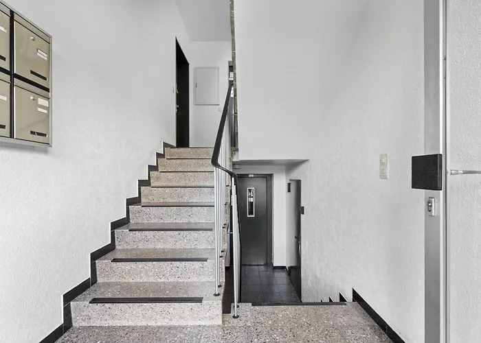 Design Luxus, Vollausstattung, 2 Min Hbf Duisburg, Betten, 2 55