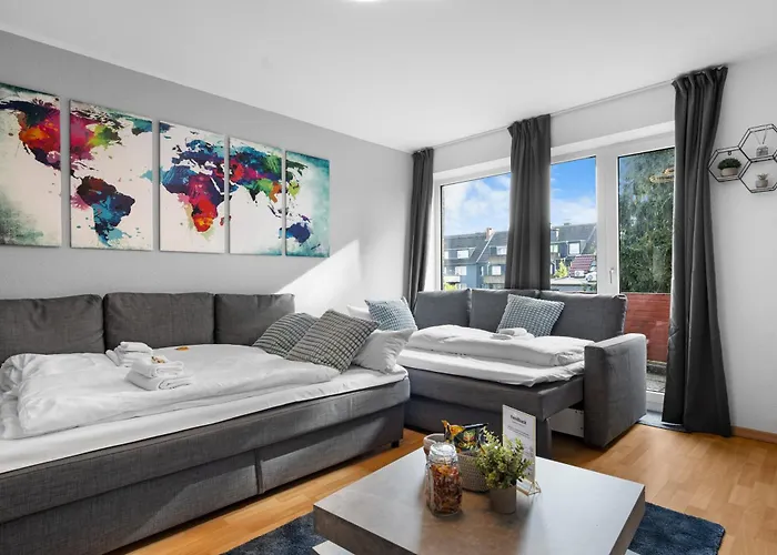 Design Luxus, Vollausstattung, 2 Min Hbf Duisburg, Betten, 2 55