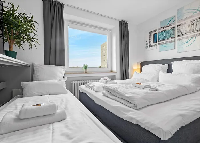 Design Luxus, Vollausstattung, 2 Min Hbf Duisburg, Betten, 2 55