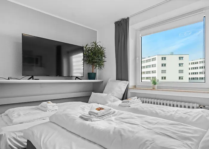 Design Luxus, Vollausstattung, 2 Min Hbf Duisburg, Betten, 2 55