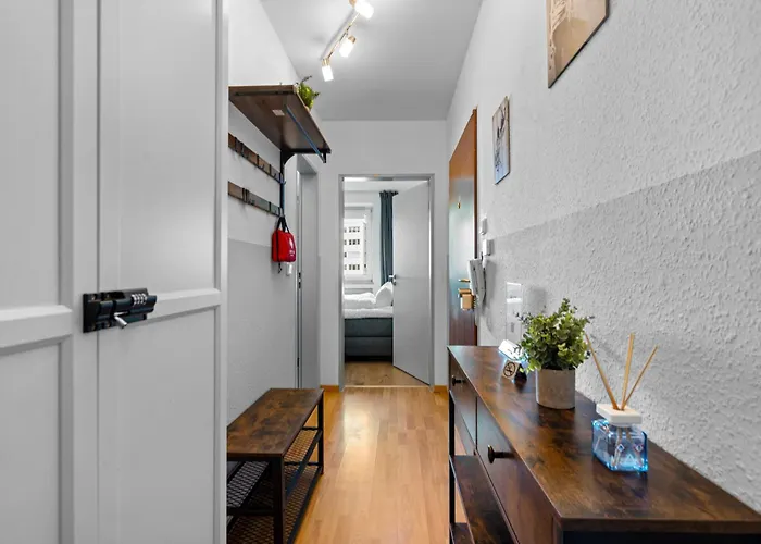 Apartamento Design Luxus, Vollausstattung, 2 Min Hbf Duisburg, Betten, 2 55